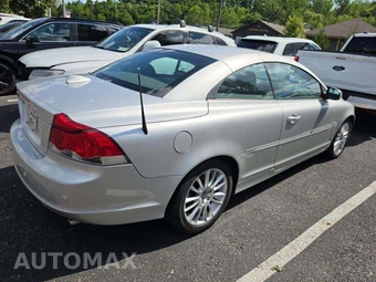 2009 Volvo C70 T5 - miniatura 3