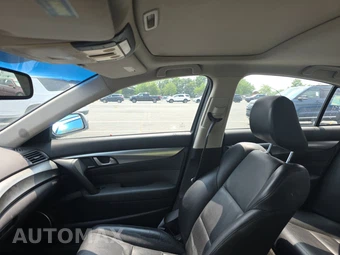2010 Acura TL – miniatura 18