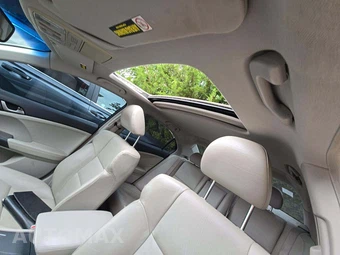 2010 Acura TSX – miniatura 11
