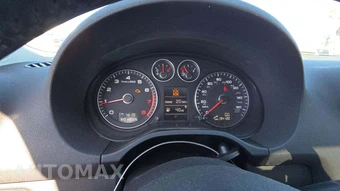 2010 Audi A3 2.0T Premium Plus - miniatura 28