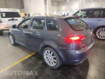 2010 Audi A3 2.0T Premium Plus - miniatura 6