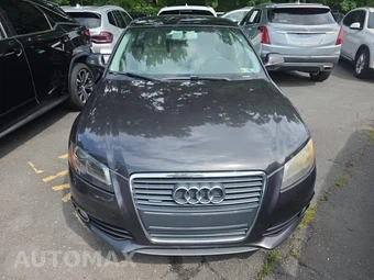 2010 Audi A3 2.0T Premium Plus – miniatura 2
