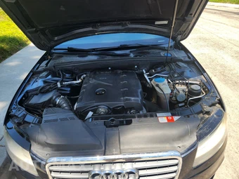 2010 Audi A4 2.0T Premium Sedan – miniatura 26