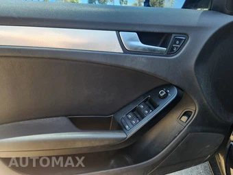 2010 Audi A4 2.0T Premium Sedan – miniatura 8