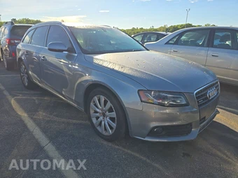 2010 Audi A4 Avant Premium Plus Wagon – miniatura 3