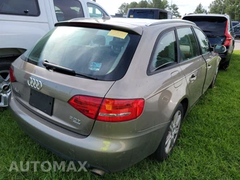 2010 Audi A4 Avant Premium Wagon – miniatura 4