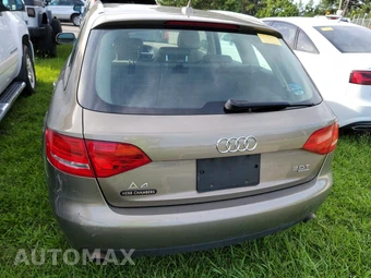 2010 Audi A4 Avant Premium Wagon – miniatura 5