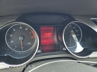 2010 Audi A5 Coupe 2.0T – miniatura 12