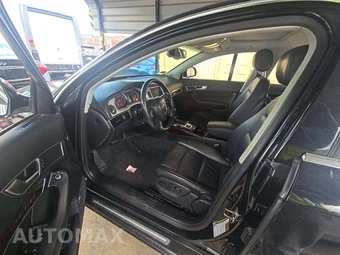 2010 Audi A6 3.0T Prestige Sedan – miniatura 6
