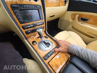 2010 Bentley Continental GTC - miniatura 24