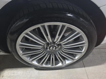 2010 Bentley Continental GTC Speed - miniatura 9