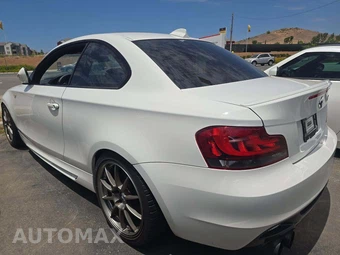 2010 BMW 1 Series Coupe 135i - miniatura 2