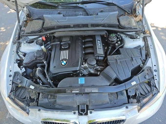 2010 BMW 3 Series Coupe 328i – miniatura 29