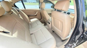 2010 BMW 3 Series Sedan 328i - miniatura 11