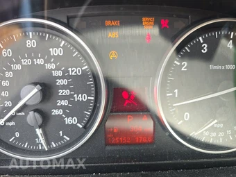 2010 BMW 3 Series Sedan 328i – miniatura 12