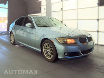2010 BMW 3 Series Sedan 328i – miniatura 3