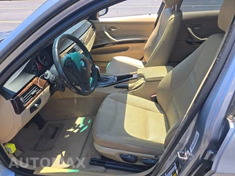 2010 BMW 3 Series Sedan 328i – miniatura 7