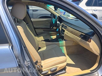 2010 BMW 3 Series Sedan 328i – miniatura 8