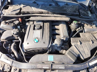 2010 BMW 3 Series Sedan 328i xDrive - miniatura 18