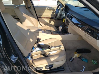 2010 BMW 3 Series Sedan 328i xDrive - miniatura 14