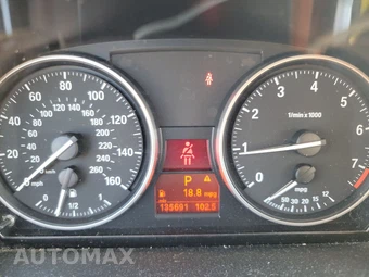 2010 BMW 3 Series Sedan 328i xDrive - miniatura 18