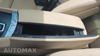 2010 BMW 5 Series Gran Turismo 550i Hatchback - miniatura 20