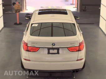 2010 BMW 5 Series Gran Turismo 550i Hatchback - miniatura 5