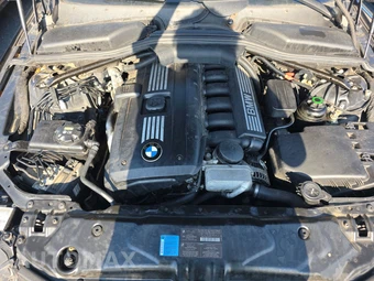 2010 BMW 5 Series Sedan 528i xDrive – miniatura 15
