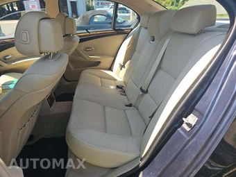 2010 BMW 5 Series Sedan 528i xDrive - miniatura 10