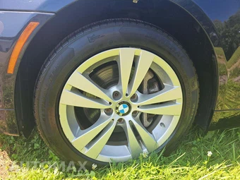 2010 BMW 5 Series Sedan 528i xDrive - miniatura 20