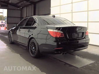 2010 BMW 5 Series Sedan 535i - miniatura 4