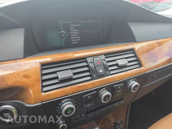 2010 BMW 5 Series Sedan 535i - miniatura 6