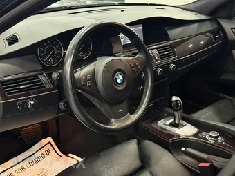 2010 BMW 5 Series Sports Wagon 535i xDrive - miniatura 13