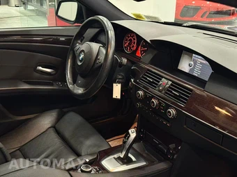 2010 BMW 5 Series Sports Wagon 535i xDrive - miniatura 17