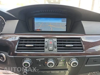 2010 BMW 5 Series Sports Wagon 535i xDrive - miniatura 49
