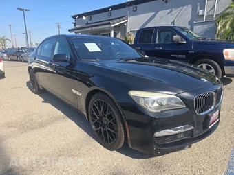2010 BMW 7 Series Sedan 750Li – miniatura 3