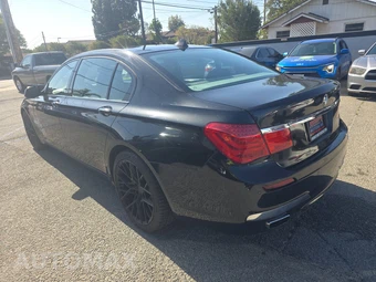 2010 BMW 7 Series Sedan 750Li – miniatura 6