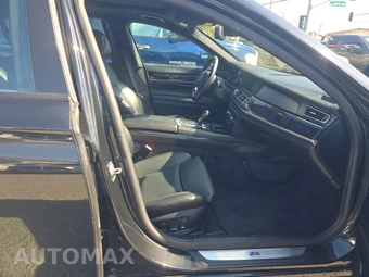 2010 BMW 7 Series Sedan 750Li – miniatura 8