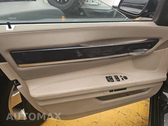 2010 BMW 7 Series Sedan 750Li – miniatura 9