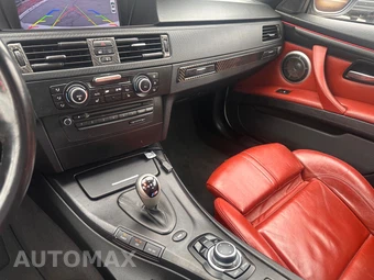 2010 BMW M3 Convertible - miniatura 19