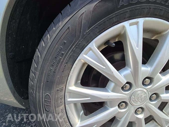 2010 Buick Lucerne CX 1CX - miniatura 25