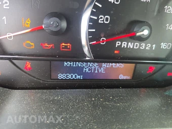 2010 Cadillac DTS 1SE – miniatura 12