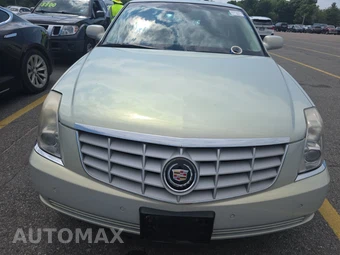 2010 Cadillac DTS 1SE – miniatura 2