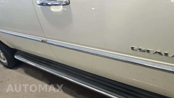 2010 Cadillac Escalade ESV Luxury 1SB - miniatura 34