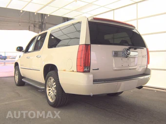 2010 Cadillac Escalade ESV Luxury 1SB - miniatura 6
