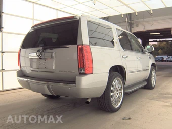2010 Cadillac Escalade Hybrid 1SE – miniatura 4