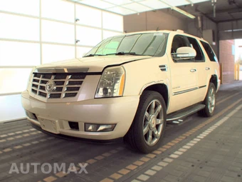 2010 Cadillac Escalade Luxury 1SB — samochód z USA z aukcji Manheim, oferta Kup Teraz w AUTOMAX