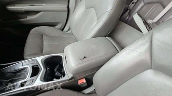 2010 Cadillac SRX Luxury Collection 1SB – miniatura 25