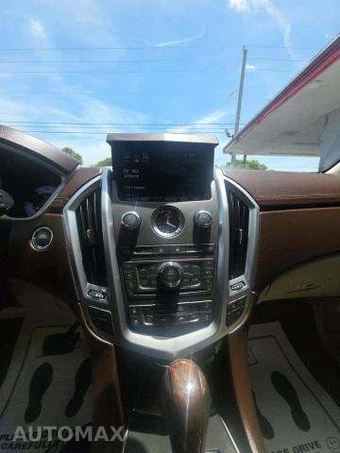 2010 Cadillac SRX Luxury Collection 1SB – miniatura 10