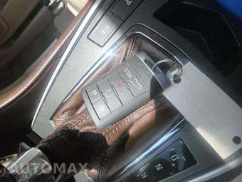 2010 Cadillac SRX Luxury Collection 1SB – miniatura 8